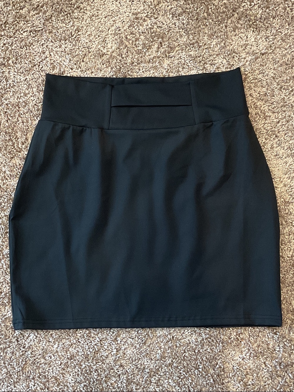 OQQ Classic Black High-Waist Mini Skirt, Size XL